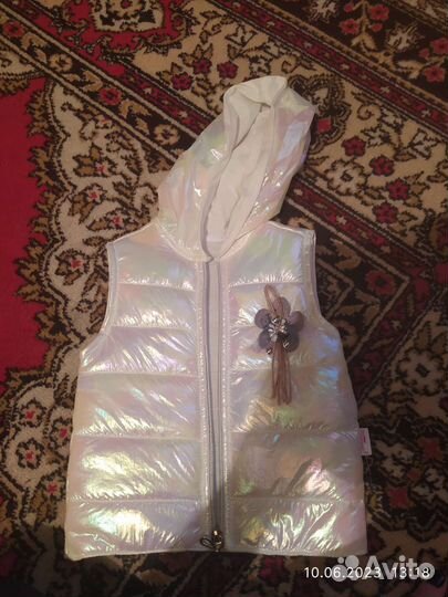 Жилетка для девочки 80 новая