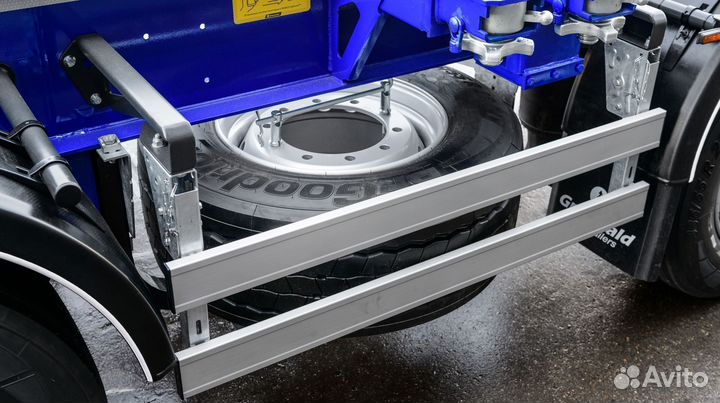 Полуприцеп контейнеровоз Grunwald Gr.C-L4, 2023