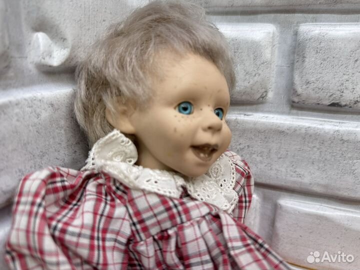 И.12366 Кукла фарфоровая 30см