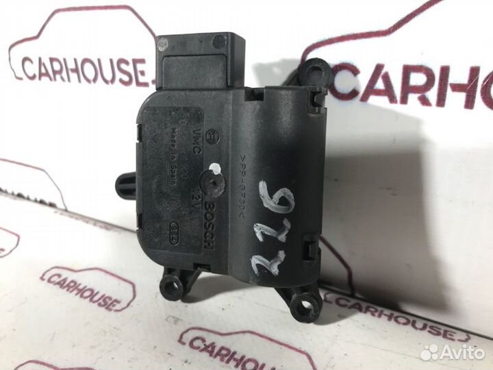 Моторчик заслонки печки Volkswagen Touareg GP 4.2