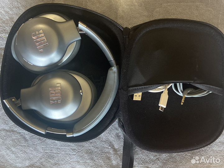 JBL Everest Elite 750NC