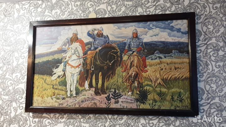 Выкуп и оценка антиквариата картин старых вещей