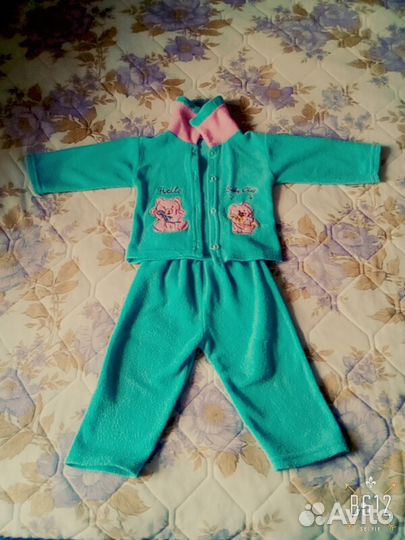 Продам костюмы