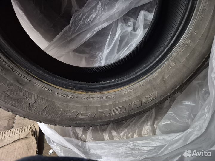 Bridgestone Dueler H/T 687 225/65 R17