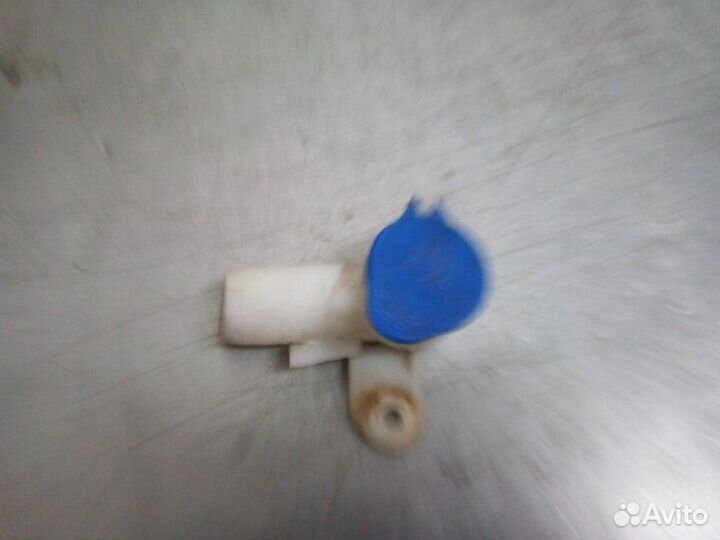 Горловина бачка омывателя Ford Focus 2 qqdb