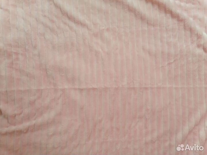 Плюшевые детские пледы