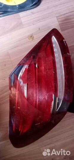 Фара задняя левая Мерседес W213
