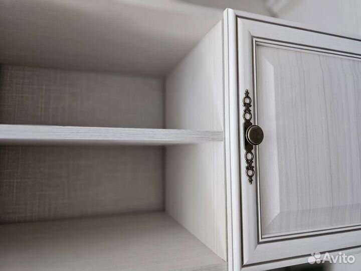 Полка навесная