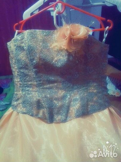 Платье вечернее