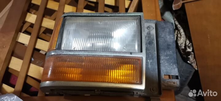 Фара ford explorer 1