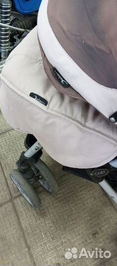 Прогулочная коляска