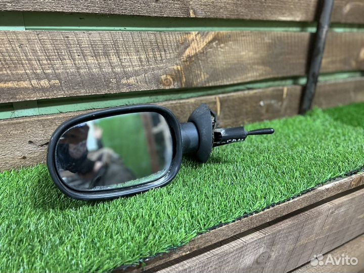 Зеркало боковое левое правое Рено Логан 2008