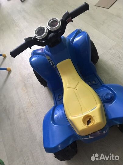 Детский квадроцикл на аккумуляторе