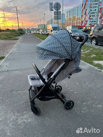 Прогулочная коляска inglesina quid