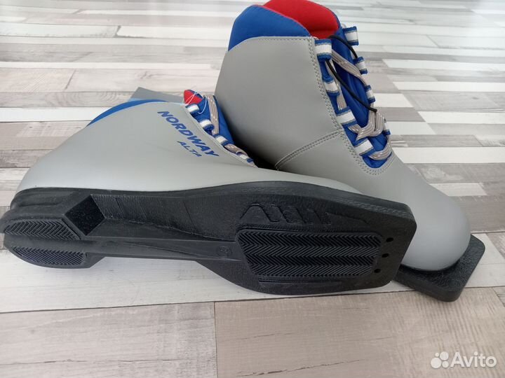 Ботинки для беговых лыж Nordway alta 37р
