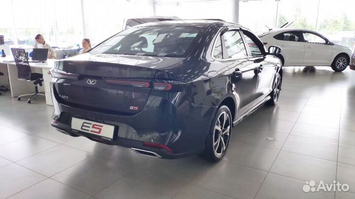 Kaiyi E5 1.5 CVT, 2023