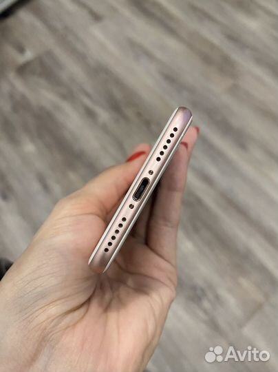iPhone 7, 128 ГБ