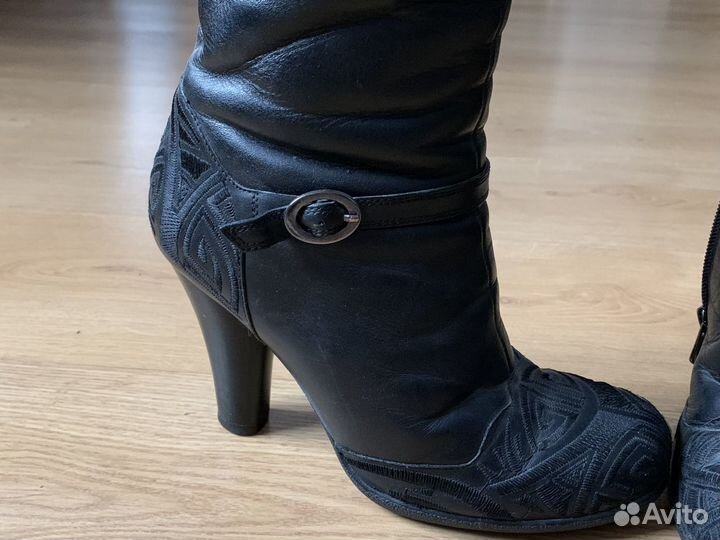 Продаю сапоги