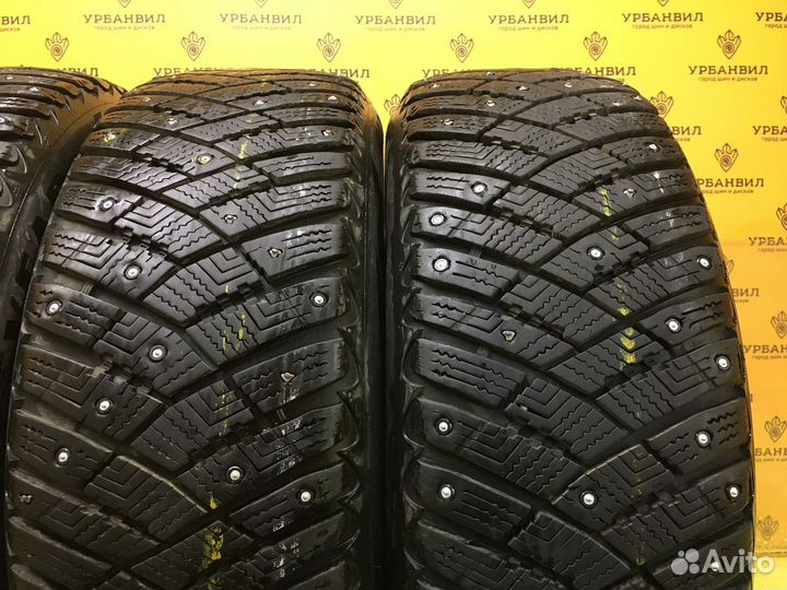 Goodyear Ultragrip Ice Arctic 205/60 R16 92T