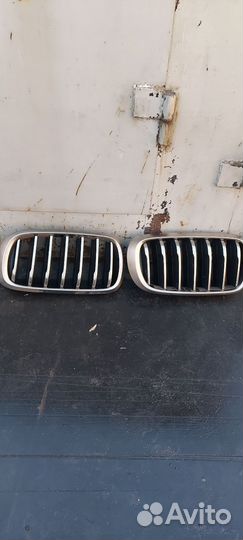 Продам решётку радиатора