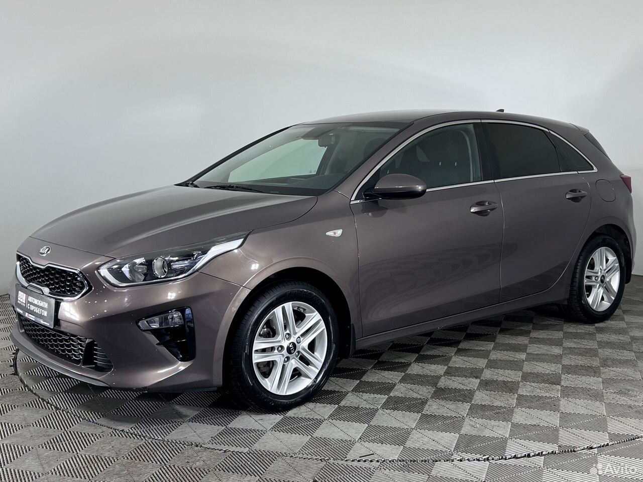 Kia Ceed 1.6 AT, 2019, 75 925 км