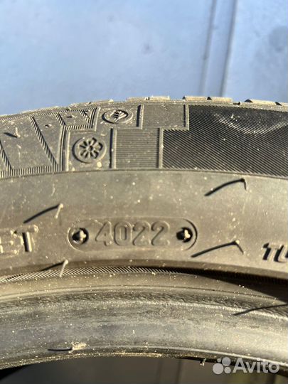 Triangle SeasonX TA01 235/50 R18