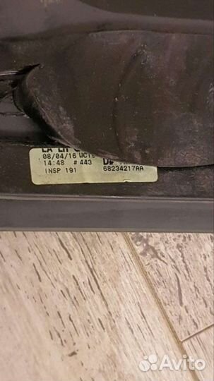 Стекло правое и левое dodge challenger