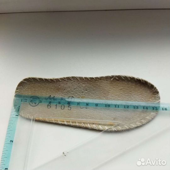 Кроссовки детские