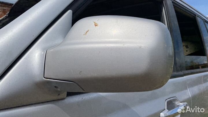 Зеркало Левое Hyundai Terracan