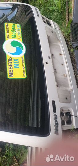 Запчасти на mazda мпв