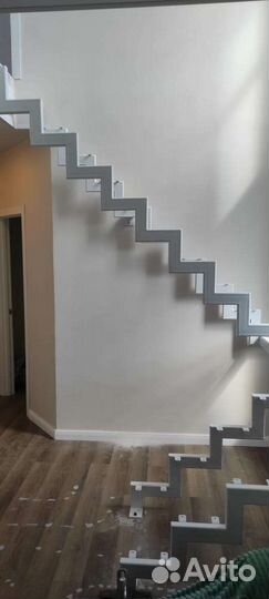 Резка металла на ленточной пиле