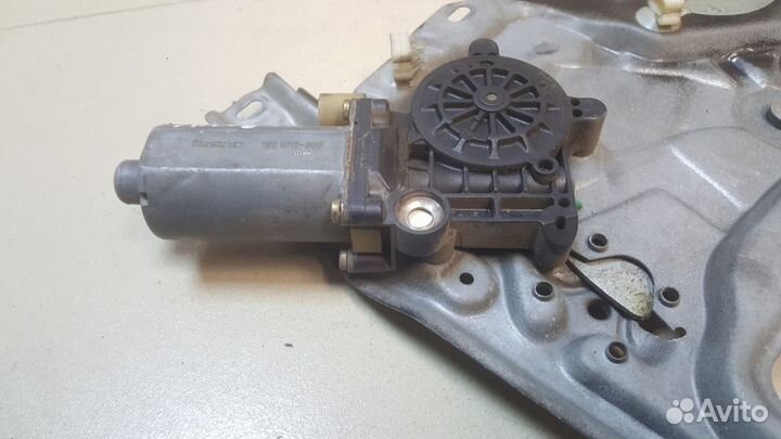 Электростеклоподъемник задний левый Renault Laguna