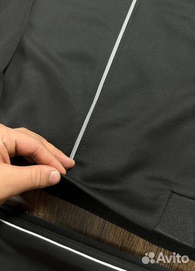 Спортивные костюмы Armani долговечные