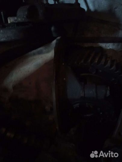 Запчасти на ЗИЛ