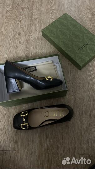 Туфли женские