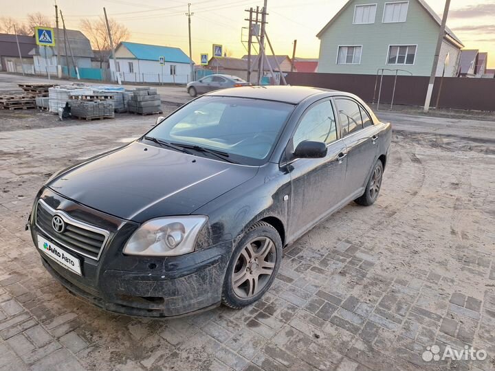 Toyota Avensis 2.0 AT, 2004, 200 000 км
