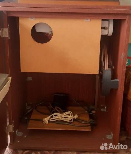 Швейная машинка чайка 142м