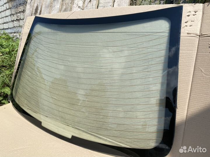 Стекло заднее Hyundai Solaris седан