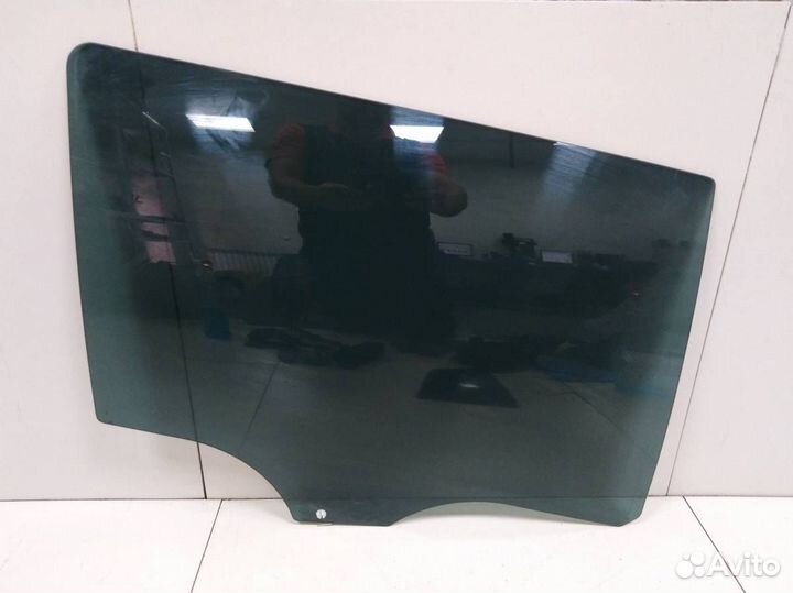 Стекло двери задней правой Mazda Mazda 6 GG 2002-2