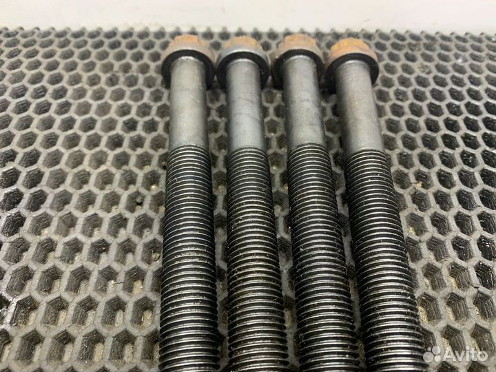 Болты гбц Mercedes-Benz Actros