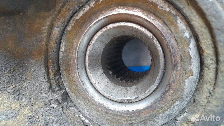 Кулак поворотный передний левый Citroen Berlingo