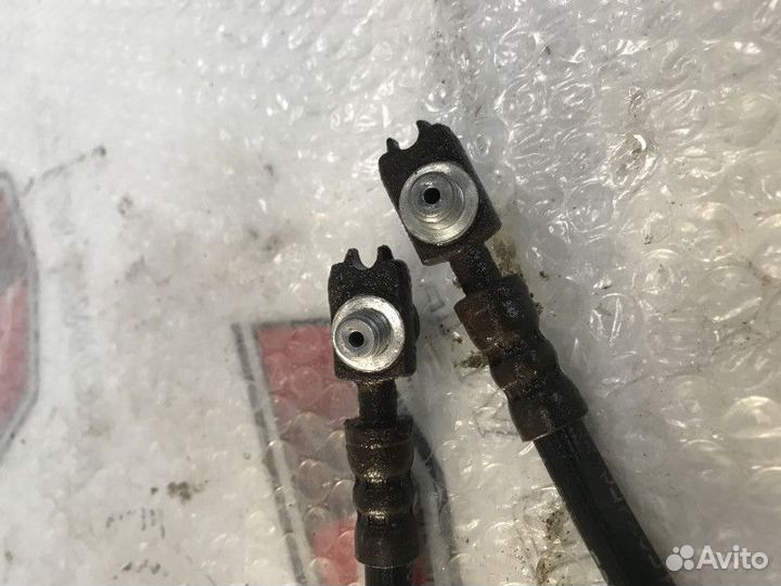 Шланг тормозной передний Шкода Фабия 2