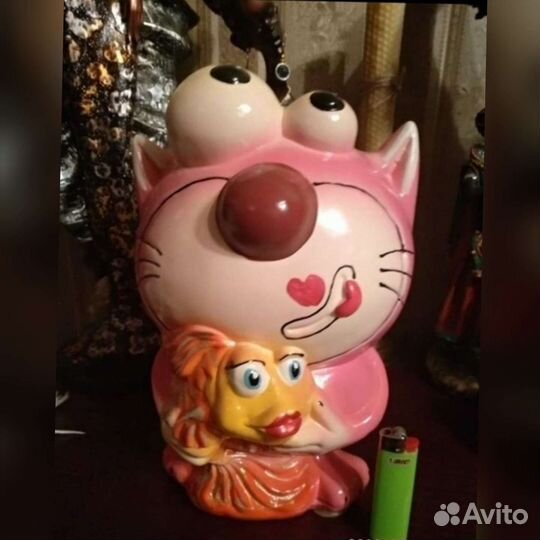 Статуэтки Коты много