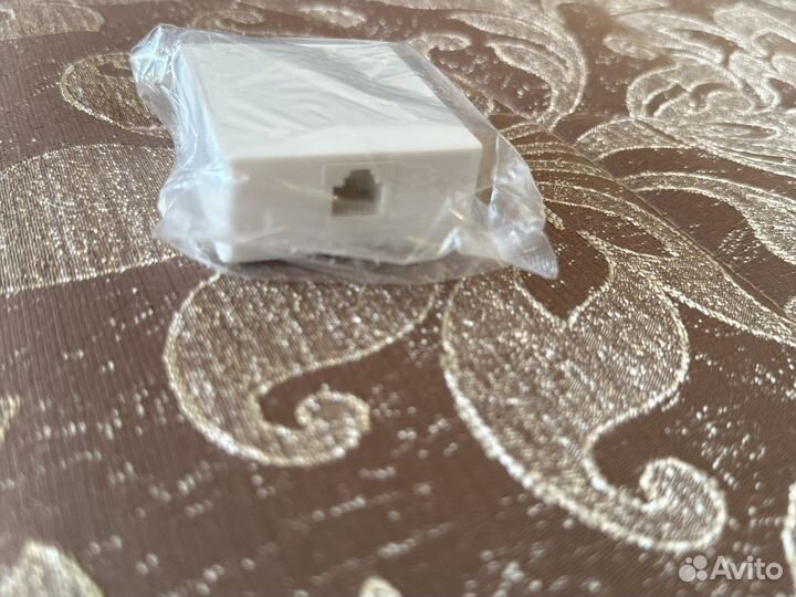 Розетка телефонная rexant 6р6с