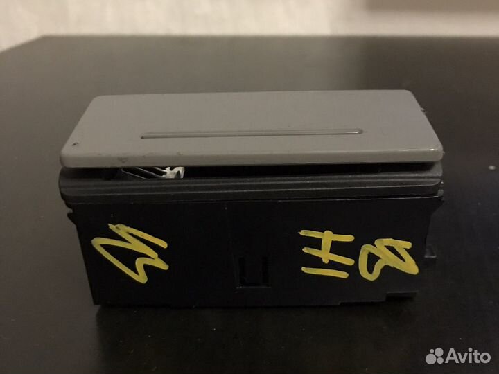 Продам пепельницу A6C6