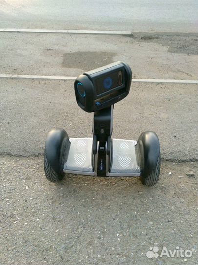 Сигвей, Мини робот Lomo