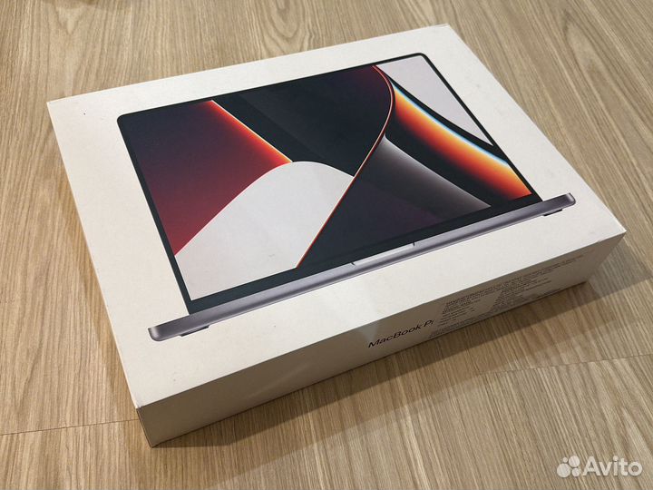 Macbook pro 16 16/32 M1 pro Новый