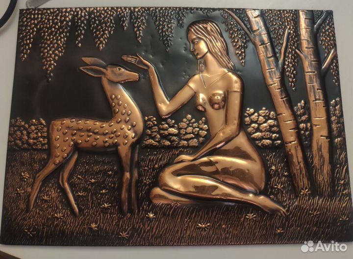 Девушка с оленёнком чеканки СССР