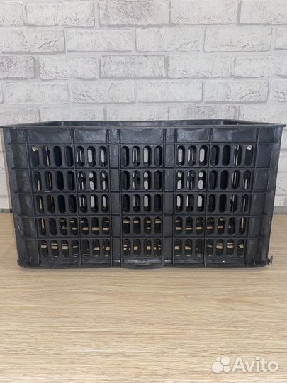 Ящик пластиковый