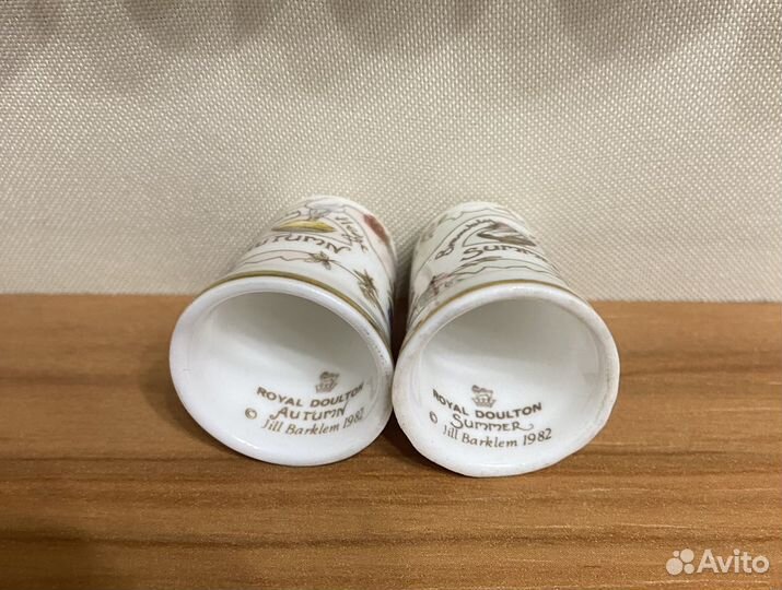 2 коллекционеых наперстка, Англия